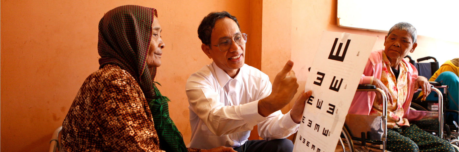 Oogscreening in Nepal met snelle chart